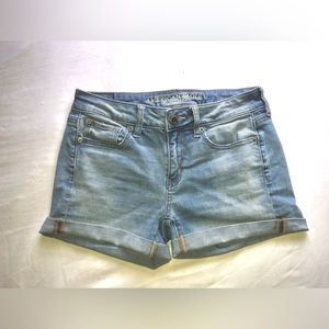American Eagle Women’s Super Stretch Jean Shorts